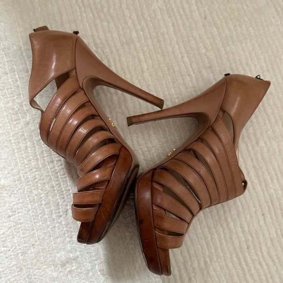 Prada strappy Heel - Picture 7 of 14